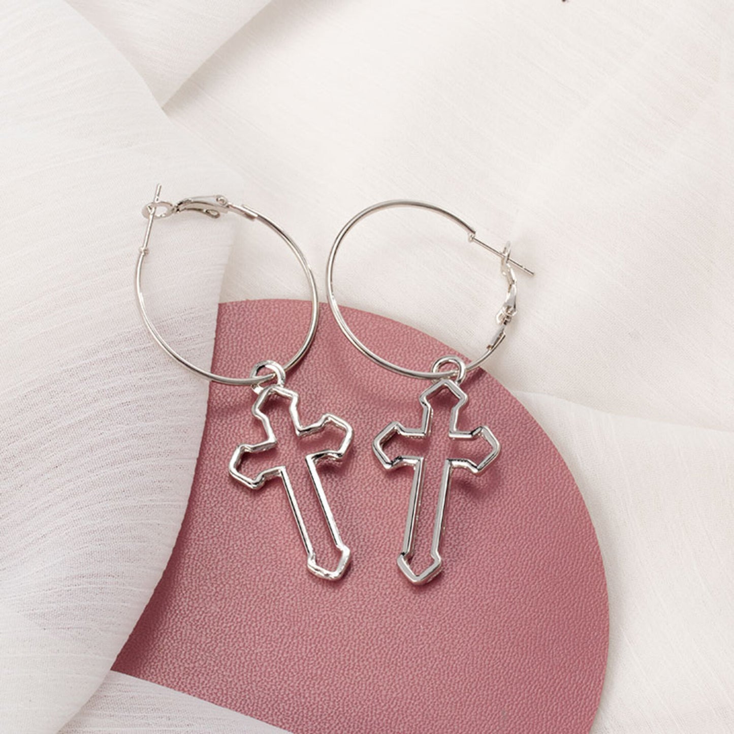 Boucles d'Oreilles Croix Style Gothique argent