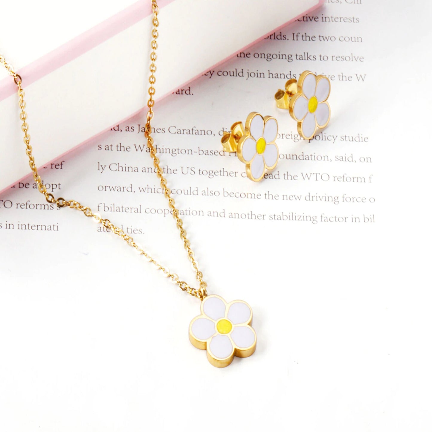 Parure Collier et Boucles d'Oreilles Marguerite