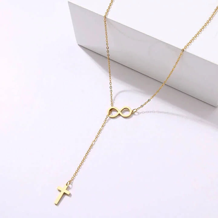 Collier pendentifs croix infini or sur support
