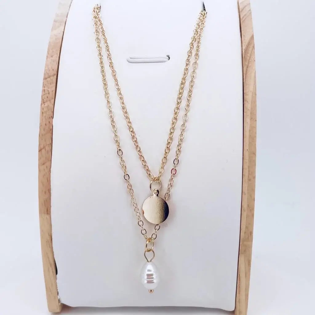Collier avec pendentifs bohème en perles or support