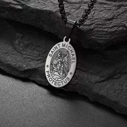 Collier Médaille Saint Michel Inoxydable noir