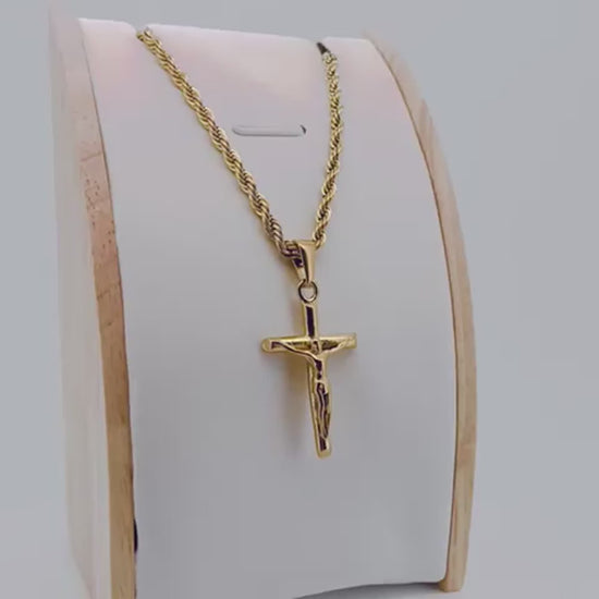 Collier croix chrétienne portant Jésus Christ video
